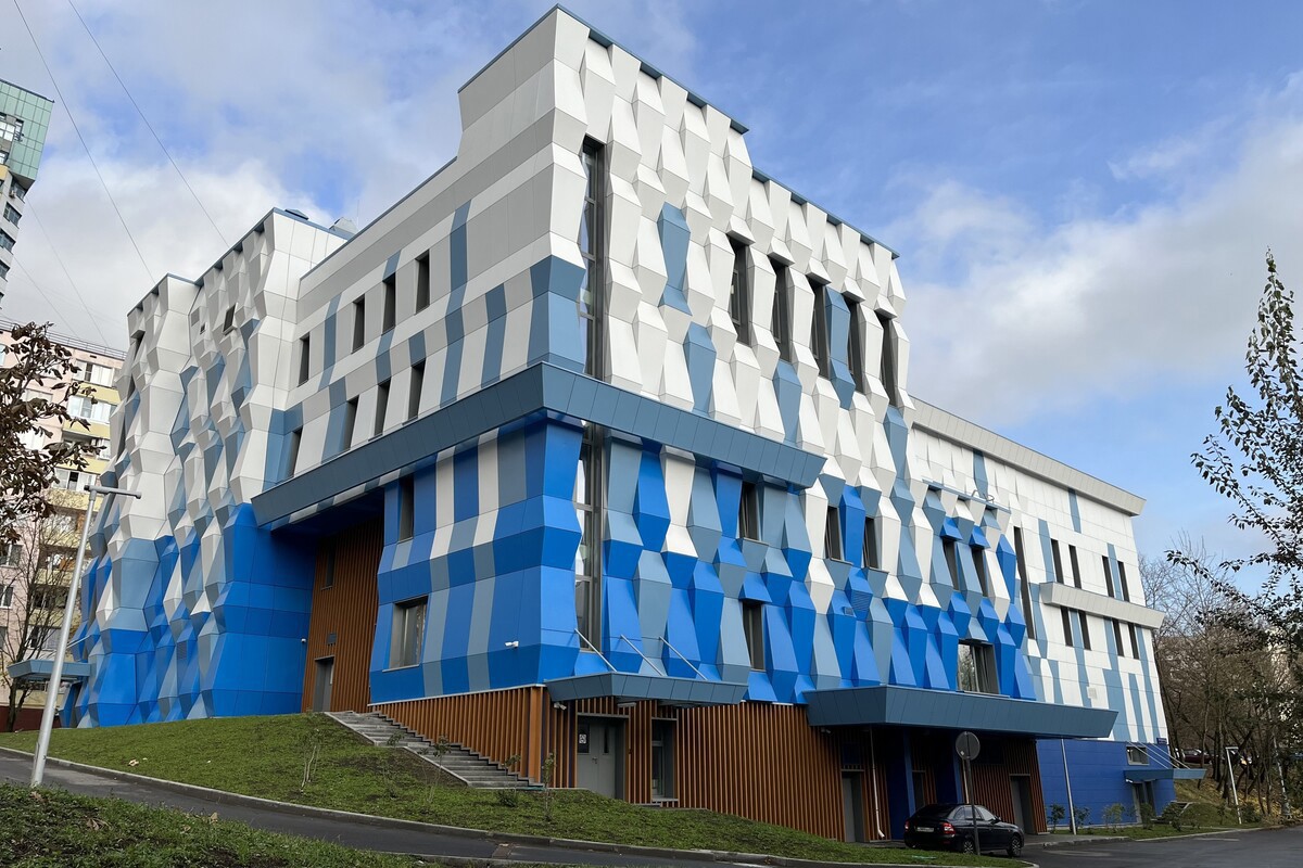 Бассейн плавательный 25-метровый крытый